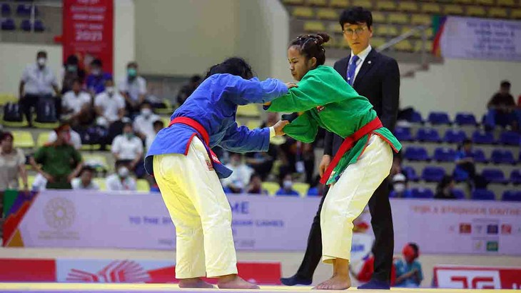 La atleta de Kurash To Thi Trang y su camino hacia la gloria en su carrera profesional - ảnh 2