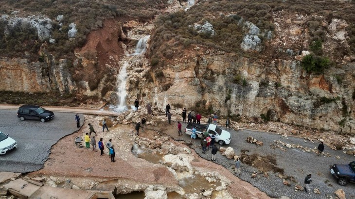 Libia: Dos mil personas podrían haber muerto en la histórica inundación provocada por el huracán Daniel - ảnh 1