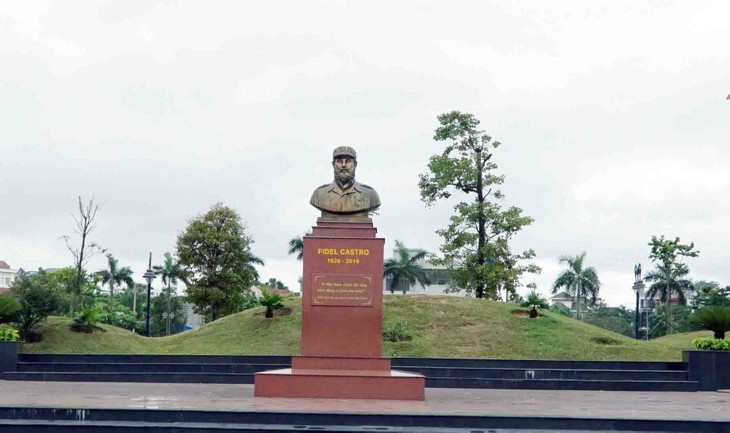 Imagen del presidente Fidel Castro grabada profundamente en la mente de compatriotas de Quang Tri - ảnh 1