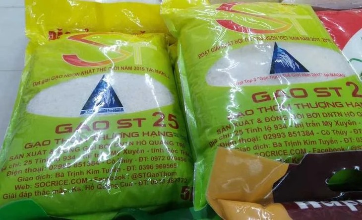 El arroz ST25 de Vietnam llega a consumidores canadienses - ảnh 1