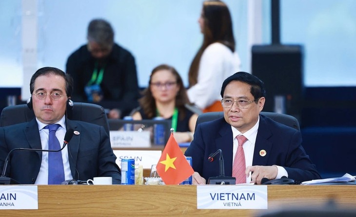 Cumbre del G20: Primer Ministro de Vietnam participa en debates sobre desarrollo sostenible y transición energética - ảnh 1