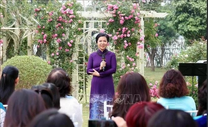 Círculo de Mujeres de la ASEAN celebra su reunión de Año Nuevo - ảnh 1