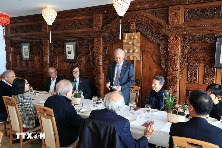 Partido Suizo del Trabajo celebra los logros de Vietnam - ảnh 1