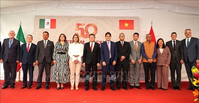 Cincuenta años de relaciones Vietnam - México: voluntad compartida de proyectarlas hacia una nueva etapa - ảnh 5
