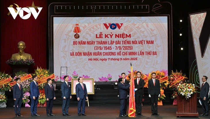 La Voz de Vietnam celebra su 80.º aniversario y recibe la Orden Ho Chi Minh - ảnh 1