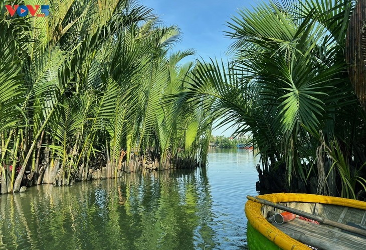 Bosque de cocoteros de Bay Mau: “Un pequeño Mekong” en pleno corazón de Hoi An - ảnh 7