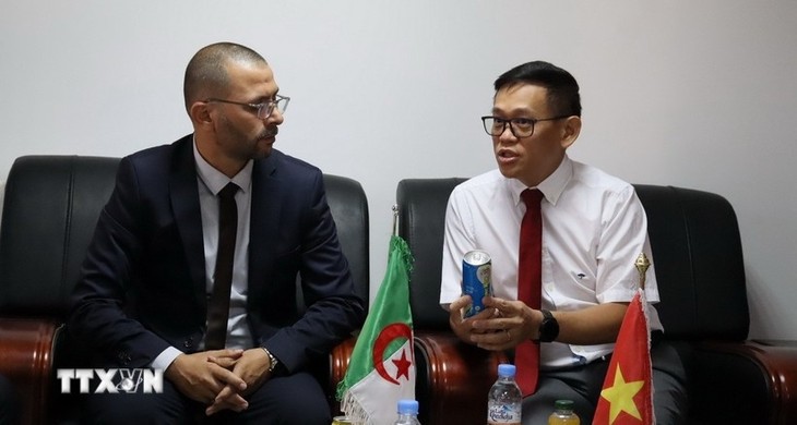 Vietnam y Argelia refuerzan su cooperación en diversos ámbitos - ảnh 1