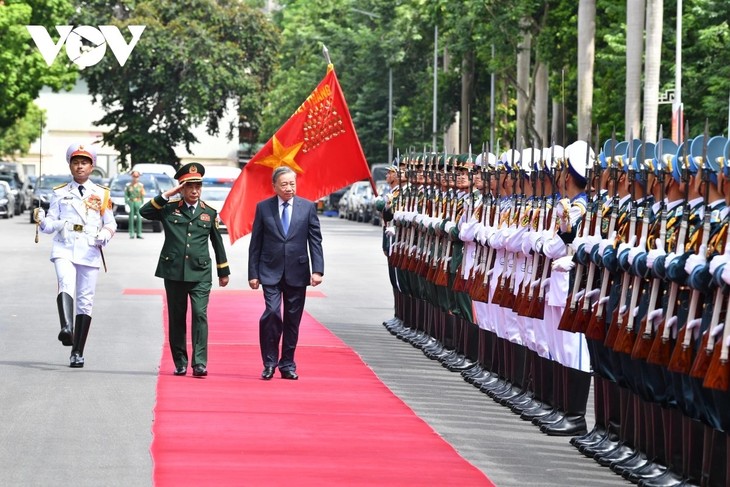 Impulsar la emulación “Decididos a Vencer” para un Ejército moderno - ảnh 1