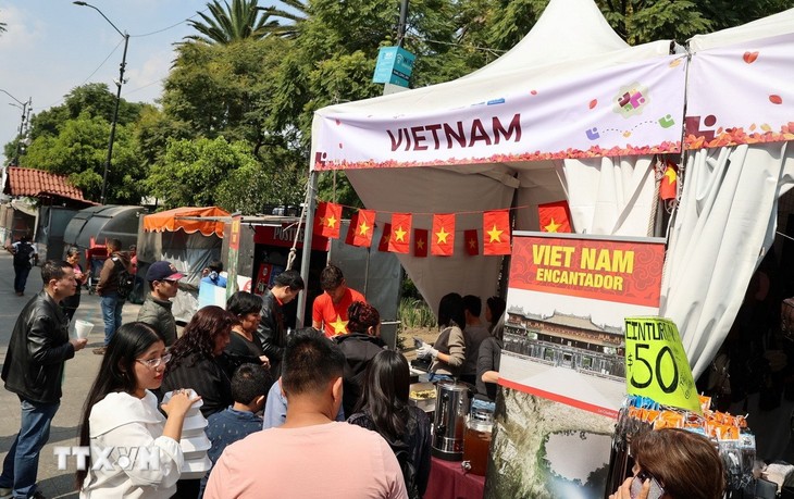ASEAN Bazaar en México: la identidad del Sudeste Asiático se abre paso y Vietnam reafirma su papel - ảnh 1