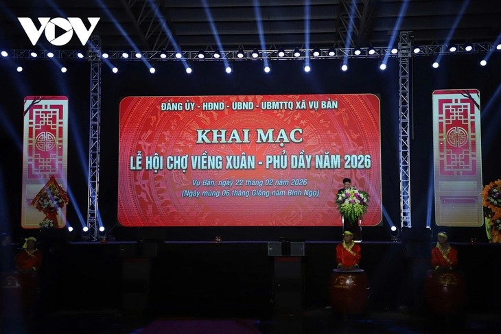 El Festival del Mercado Vieng de Primavera reafirma la riqueza espiritual de Vietnam - ảnh 1