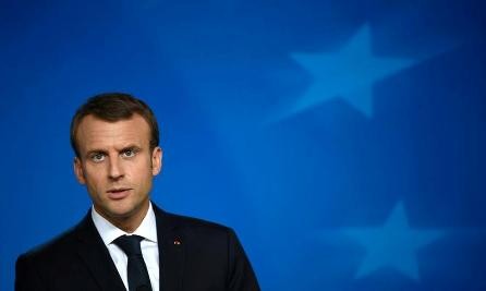 Macron llama a apoyar al Líbano y advierte contra las “injerencias” en el país  - ảnh 1