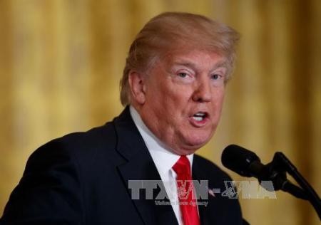 Trump desea sustituir el acuerdo nuclear con Irán por otro más estricto - ảnh 1