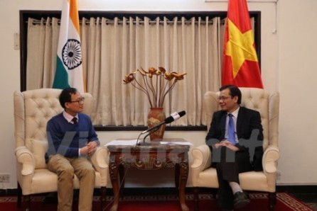 Visita a la India del primer ministro vietnamita ayudará a fortalecer las relaciones bilaterales - ảnh 1