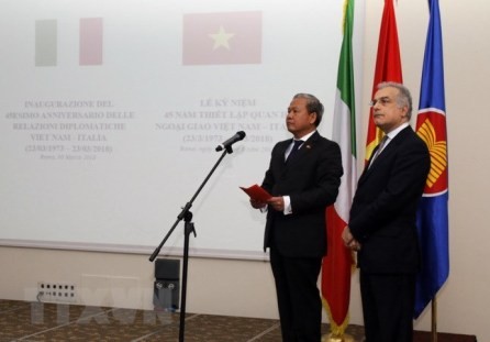 Conmemoran el 45 aniversario de las relaciones Vietnam-Italia  - ảnh 1