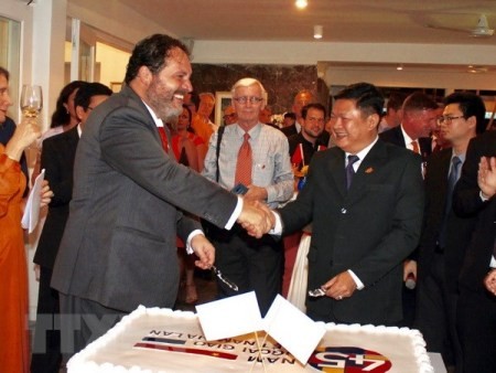 Celebran en Ciudad Ho Chi Minh el 45 aniversario de las relaciones Vietnam-Holanda - ảnh 1