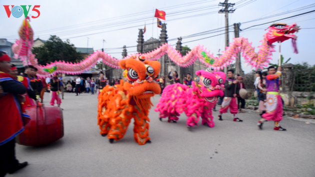 Festival de la aldea de Nom - ảnh 1