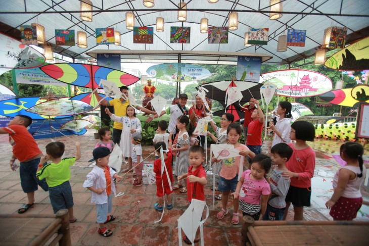 Programa infantil de verano en el Templo de la Literatura  - ảnh 9