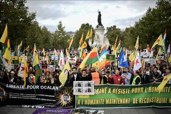 Ola de manifestaciones en Europa contra acción militar turca en Siria - ảnh 1