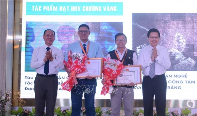 Clausuran 35º Festival de Fotografía de la región del Delta del Mekong - ảnh 1