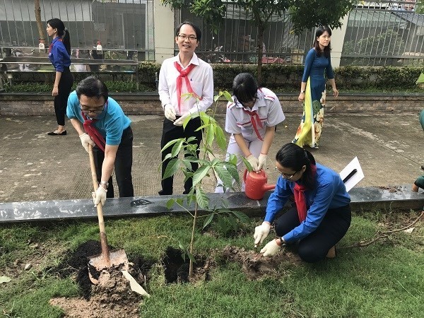 Lanzan en Ciudad Ho Chi Minh una campaña para estimular la participación infantil en la protección ambiental  - ảnh 1