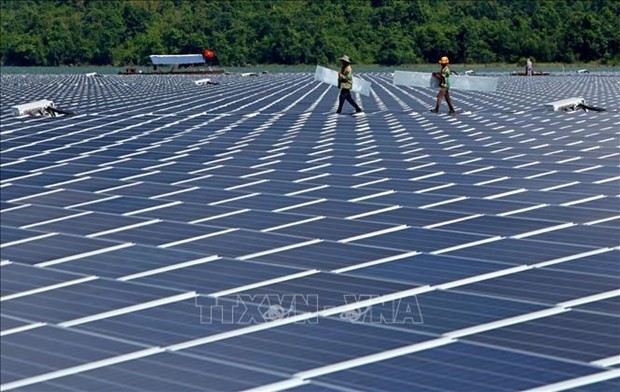 Asiatimes: Vietnam avanza a pasos agigantados en el desarrollo de energías limpias - ảnh 1