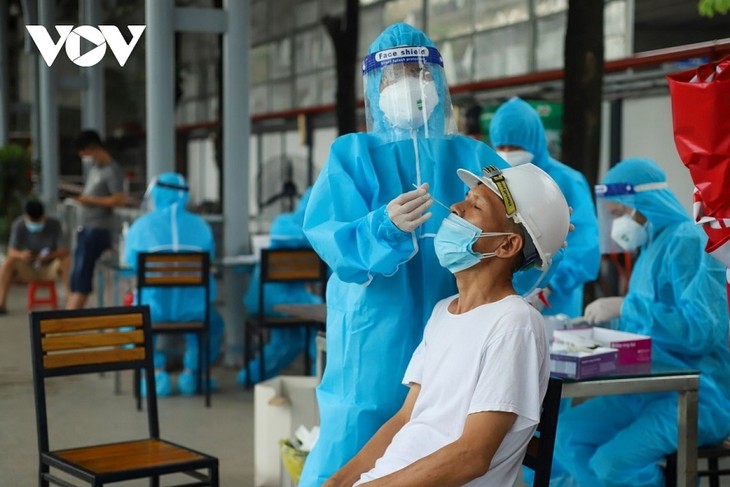 Vietnam registra más de 118 mil casos de covid-19 en las últimas 24 horas   - ảnh 1