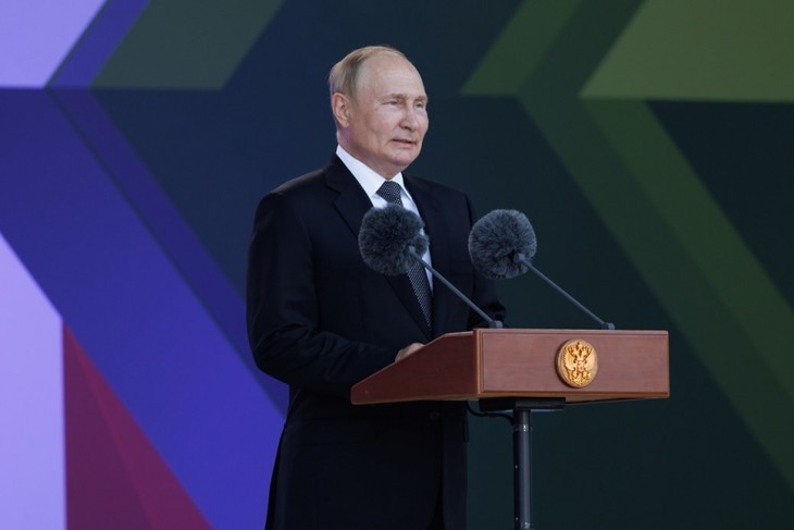 Putin: Rusia apoya el desarrollo de la cooperación técnico-militar - ảnh 1