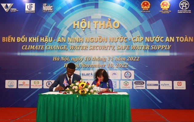 Vietnam y Reino Unido cooperan en asuntos hídricos - ảnh 1