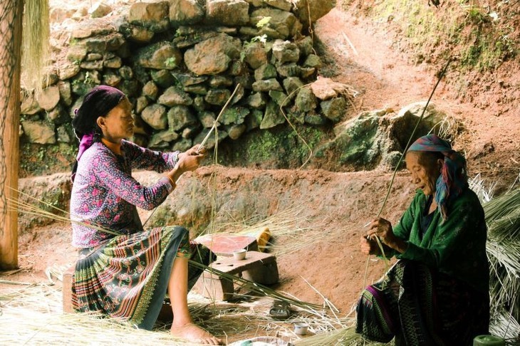 El maravilloso poblado de Thien Huong en Ha Giang - ảnh 13