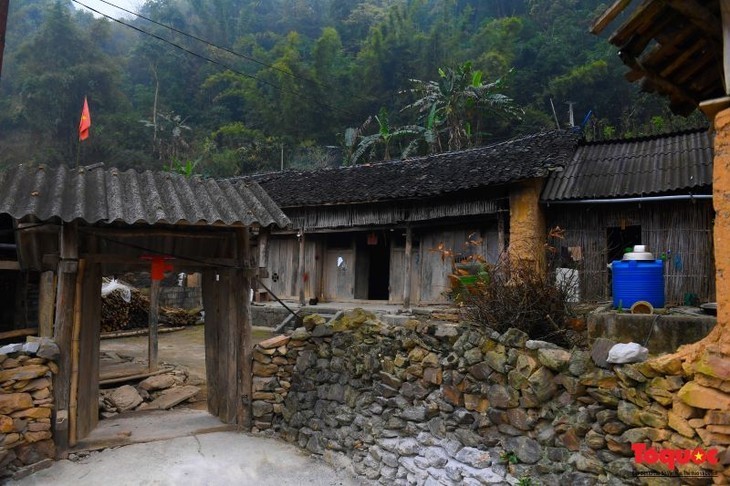 El maravilloso poblado de Thien Huong en Ha Giang - ảnh 4