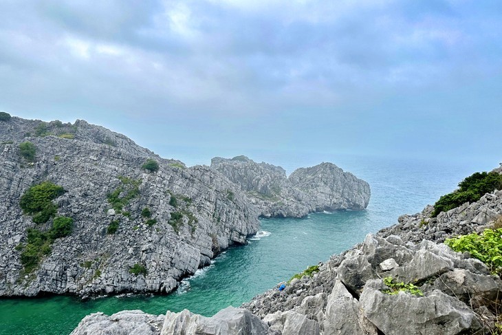 Faro de Long Chau: una luz brillante y constante - ảnh 6