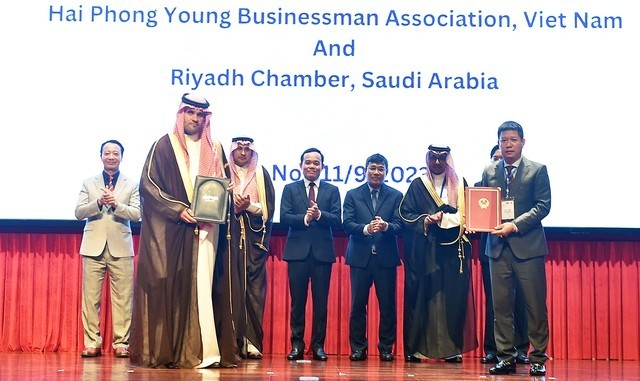 Celebran Foro Empresarial Vietnam-Arabia Saudita - ảnh 1