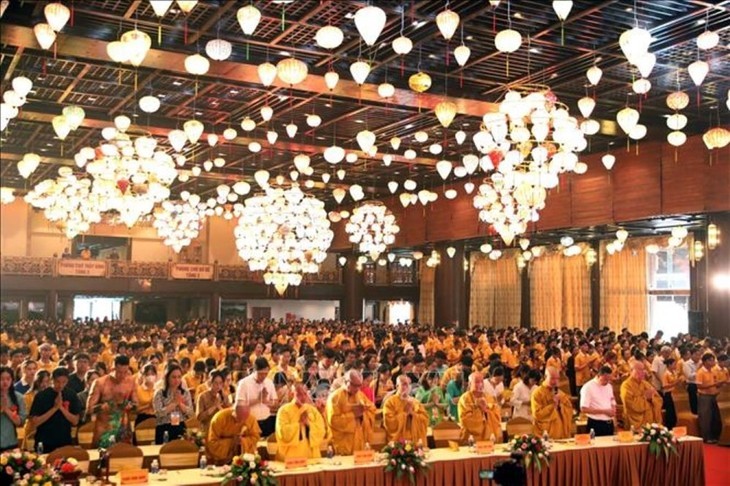 Ceremonia de Vu Lan celebrada en la pagoda Tam Chuc  - ảnh 1