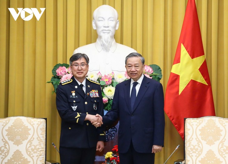 Máximo dirigente de Vietnam recibe al comisionado general de la Guardia Costera de Corea del Sur - ảnh 1