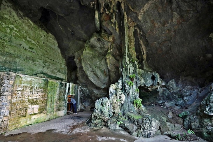 Cat Ba, tierra de cuevas mágicas - ảnh 1