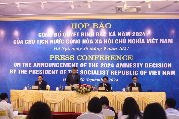 Más de 3700 presos reciben amnistía en Vietnam según decisión del Presidente - ảnh 1