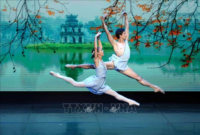 Celebra el Ballet Nacional de Cuba aniversario 60 de su primera actuación en Vietnam - ảnh 3