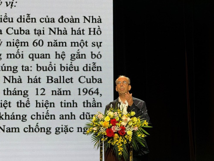 Celebra el Ballet Nacional de Cuba aniversario 60 de su primera actuación en Vietnam - ảnh 2