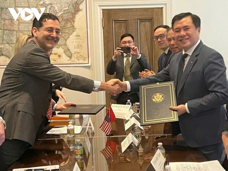 Vietnam y Estados Unidos alcanzan acuerdo sobre impuesto antidumping a pescado tra y basa - ảnh 1