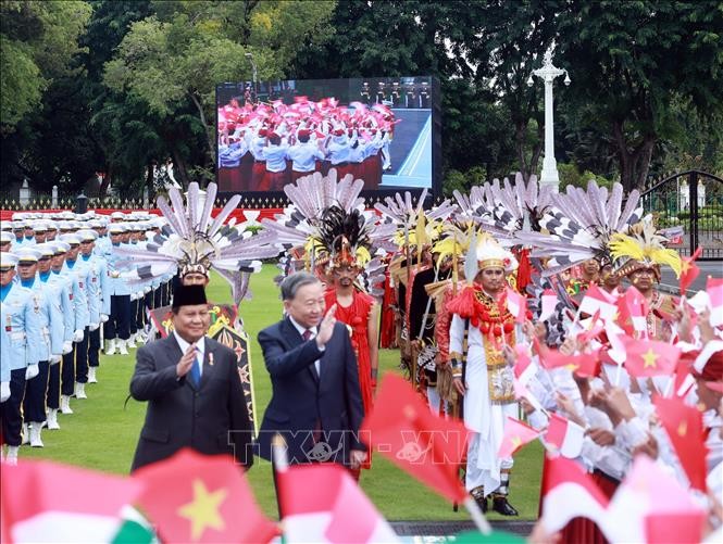 Prensa internacional: Vietnam listo para liderar la ASEAN - ảnh 1