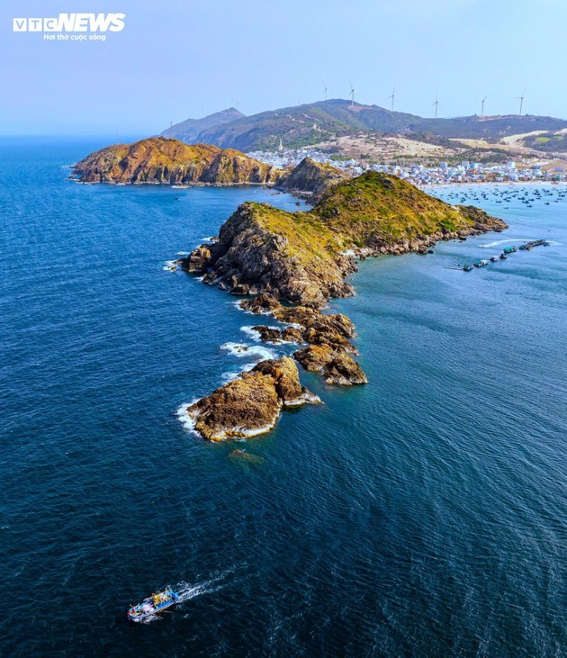 La impresionante belleza natural convierte a Binh Dinh en un paraíso turístico  - ảnh 5