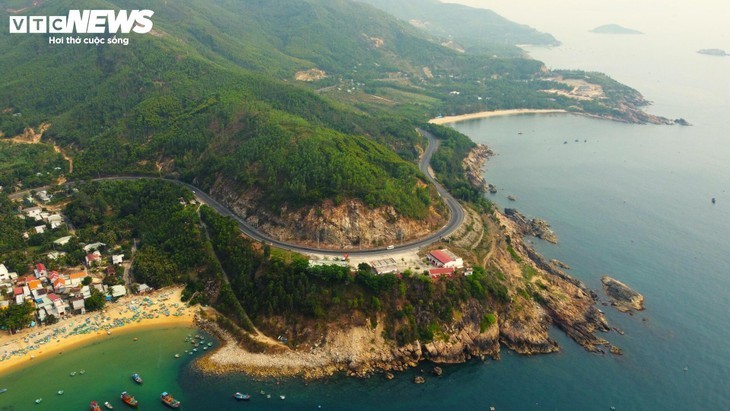 Binh Dinh: carreteras costeras dignas de una postal - ảnh 3