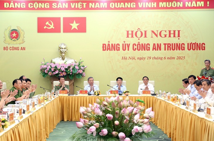 Líder del Partido pide fortalecer la seguridad nacional - ảnh 1