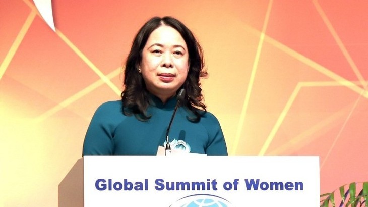 Vietnam destaca compromiso con igualdad de género en la Cumbre Mundial de Mujeres - ảnh 1