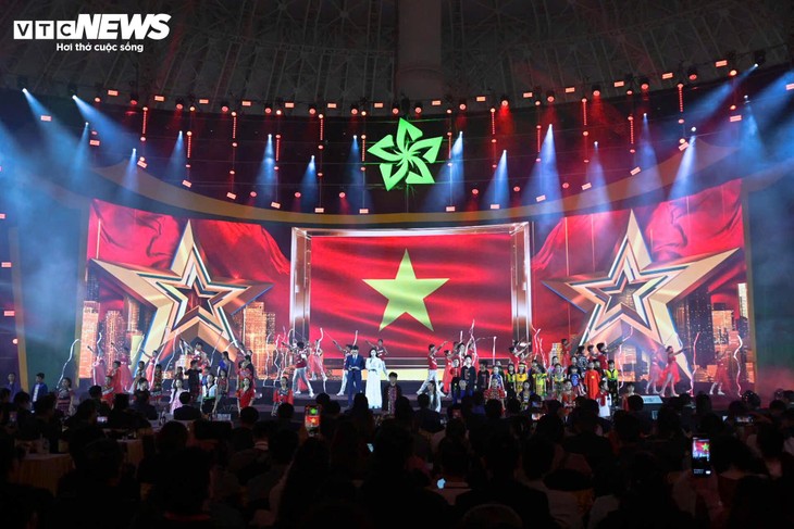 Cita de Correspondencia del 8 de noviembre de 2025              - ảnh 3