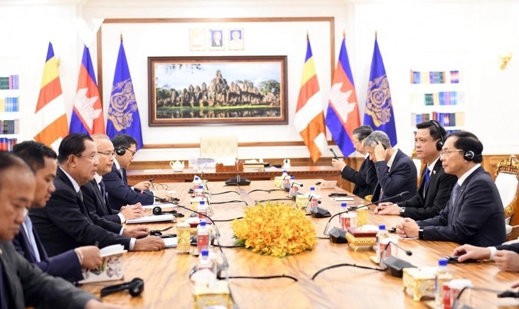 Vietnam y Camboya avanzan hacia nueva era de relaciones especiales - ảnh 1