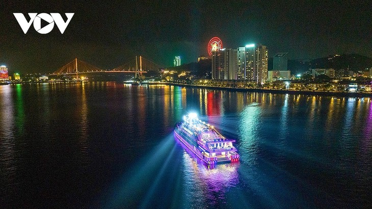 Quang Ninh avanza hacia un centro turístico regional e internacional - ảnh 3