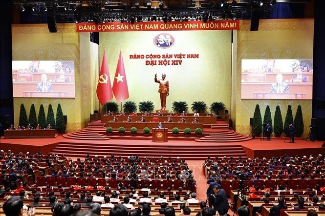 Académicos extranjeros destacan la visión estratégica de Vietnam y su rumbo innovador de desarrollo - ảnh 1