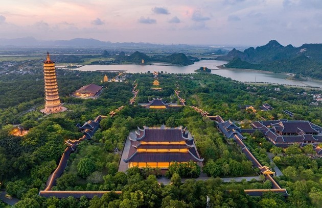 Un viaje de primavera por los sitios culturales sagrados de Vietnam - ảnh 6