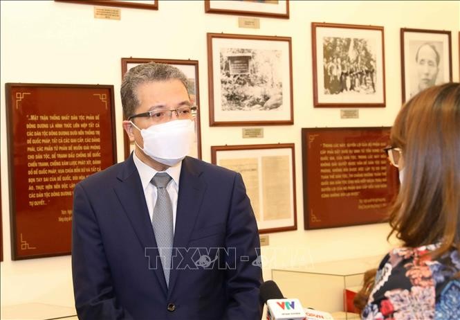 越侨同胞心系祖国  携手抗疫 - ảnh 1